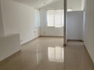 Foto 7 de LOCAL COMERCIAL AVENIDAD CERO