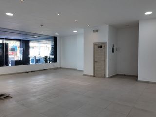 Foto 1 de local comercial de alquiler en manta manabi jtg