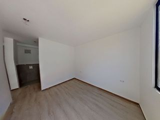 Foto 8 de SE VENDE APARTAESTUDIO EN MAZURÉN