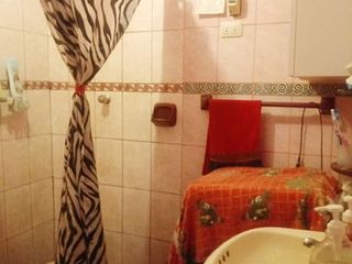 Foto 9 de VENTA DE ACCIONES Y DERECHOS DE CASA EN SAN MARTIN DE PORRES