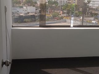 Foto 3 de Alquilo Linda Oficina en San Isidro en Avenida y Cerca Av Javier Prado y Cochera