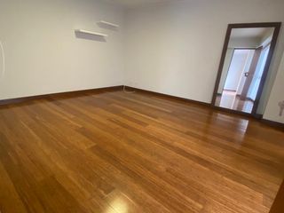 Foto 1 de Alquiler lindo apartamento super bien ubicado