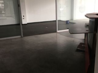 Foto 1 de Alquilo Local Comercial en San Isidro