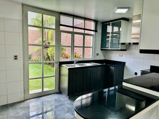 Foto 16 de Venta linda casa en condominio Los Granados. Surco. Cerca a universidad de Lima