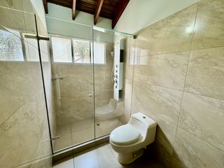 Foto 24 de Venta linda casa en condominio Los Granados. Surco. Cerca a universidad de Lima