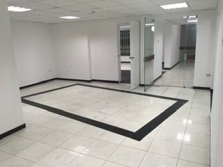 Foto 1 de Alquilo Oficina Av. Conquistadores San Isidro