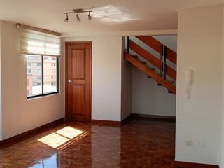 Foto 11 de DUPLEX DE VENTA 4 HABITACIONES, SECTOR EL BATAN VISTA PRIVILEGIADA