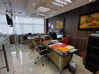 Foto 3 de Oficina de venta en el Edificio Xima, Samborondón, 176 m2, 3 parqueos.