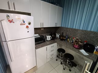 Foto 7 de Oficina de venta en el Edificio Xima, Samborondón, 176 m2, 3 parqueos.
