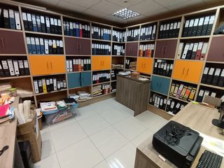 Foto 12 de Oficina de venta en el Edificio Xima, Samborondón, 176 m2, 3 parqueos.