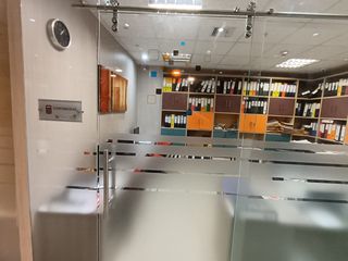 Foto 17 de Oficina de venta en el Edificio Xima, Samborondón, 176 m2, 3 parqueos.