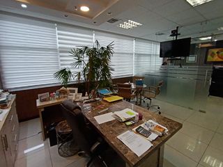 Foto 1 de Oficina de venta en el Edificio Xima, Samborondón, 176 m2, 3 parqueos.