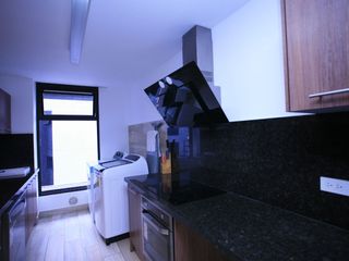 Foto 7 de Venta de Hermoso Departamento Amoblado de 3 Dormitorios en La Portugal