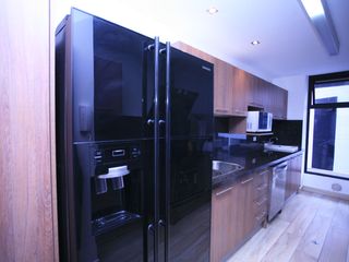 Foto 8 de Venta de Hermoso Departamento Amoblado de 3 Dormitorios en La Portugal
