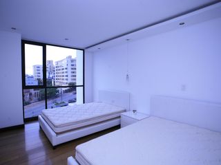 Foto 15 de Venta de Hermoso Departamento Amoblado de 3 Dormitorios en La Portugal