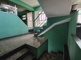 Foto 9 de Se Vende Amplia Casa de 190m2 03Pisos+Azotea Sector 01 grupo 02 En Villa El Salvador!