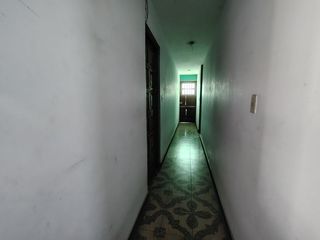 Foto 22 de Se Vende Amplia Casa de 190m2 03Pisos+Azotea Sector 01 grupo 02 En Villa El Salvador!