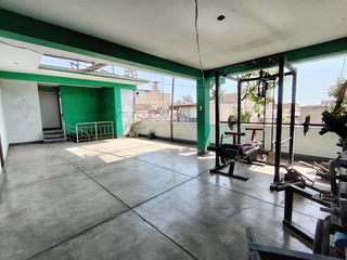 Foto 27 de Se Vende Amplia Casa de 190m2 03Pisos+Azotea Sector 01 grupo 02 En Villa El Salvador!