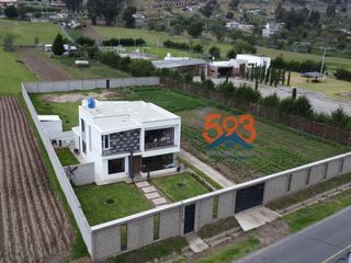 Foto 26 de Casa de Venta en Latacunga