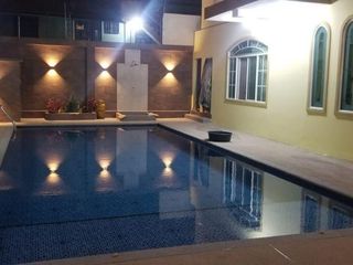 Foto 3 de Casa en venta de 6 Dormitorios en la Playa de Tonsupa