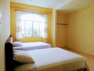 Foto 13 de Casa en venta de 6 Dormitorios en la Playa de Tonsupa