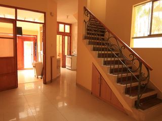 Foto 5 de AMPLIO TRIPLE EN ALQUILER – URB. LOS COCOS DEL CHIPE-PIURA