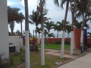 Foto 4 de Hermoso Departamento, ubicado en el Conjunto privado Marina Grande, Avenida Club del Pacífico – Tonsupa, frente a la playa