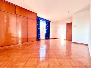 Foto 8 de Vendo EXCLUSIVA Casa en ESQUINA frente PARQUE y la ANGOSTURA ICA!