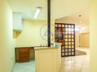 Foto 7 de SE ALQUILA OFICINA O CONSULTORIO EN SAN BORJA  113M2  PUERTA CALLE