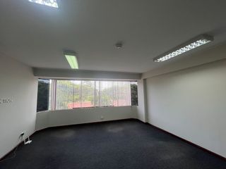 Foto 10 de ALQUILER OFICINA MONTERRICO A PASOS DEL JOCKEY PLAZA | HIPODROMO