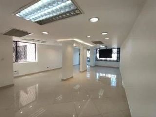 Foto 3 de LOCAL COMERCIAL EN VENTA 59,11M2
