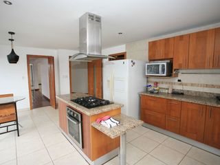 Foto 15 de EN VENTA: PENTHOUSE EXCLUSIVO CON VISTAS PANORÁMICAS EN BELLAVISTA