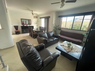 Foto 4 de LINDA Y COMPLETA CASA AMOBLADA