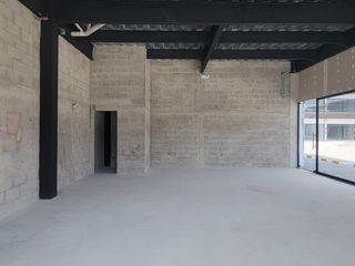 Foto 5 de En alquiler estratégico local Planta Baja en Plaza Sevilla, La Joya Daule