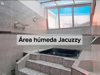 Foto 10 de SE VENDE CASA DENTRO DE CONJUNTO – SECTOR LA JIPIJAPA A 2 CUADRA DE LA ESTACIÓN DEL METRO – NORTE DE QUITO