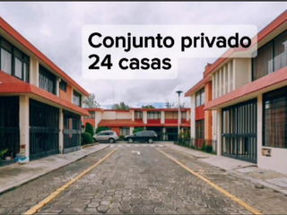 Foto 11 de SE VENDE CASA DENTRO DE CONJUNTO – SECTOR LA JIPIJAPA A 2 CUADRA DE LA ESTACIÓN DEL METRO – NORTE DE QUITO
