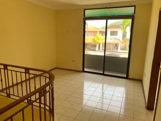 Foto 9 de Portofino, Alquilo Linda Casa con 3 dormitorios