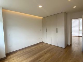 Foto 5 de SUITE VACIA EN RENTA, NARANCAY, SECTOR FERRETERIA CONTINENTAL