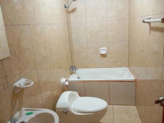 Foto 7 de ¡Vendo Amplio Depa! Urb. Bancario Chincha Alta