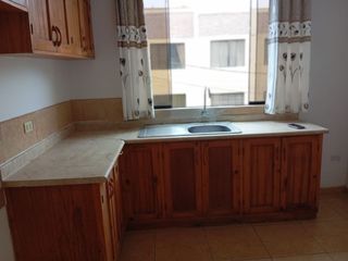 Foto 2 de ¡Vendo Amplio Depa! Urb. Bancario Chincha Alta