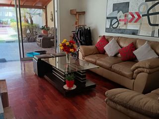 Foto 3 de Venta de amplia y acogedora casa en San Borja !
