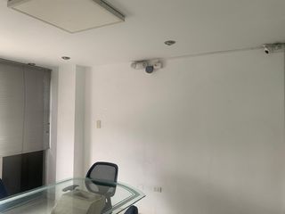 Foto 7 de LOCAL COMERCIAL U OFICINA EN ALQUILER EN LA AV. IZAGUIRRE CDRA. 10. 2DO y 4TO PISO. LOS OLIVOS