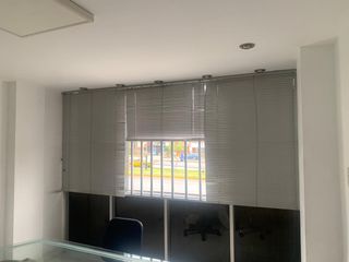 Foto 8 de LOCAL COMERCIAL U OFICINA EN ALQUILER EN LA AV. IZAGUIRRE CDRA. 10. 2DO y 4TO PISO. LOS OLIVOS