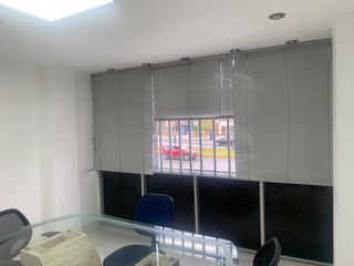 Foto 10 de LOCAL COMERCIAL U OFICINA EN ALQUILER EN LA AV. IZAGUIRRE CDRA. 10. 2DO y 4TO PISO. LOS OLIVOS