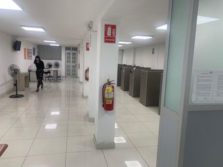 Foto 36 de LOCAL COMERCIAL U OFICINA EN ALQUILER EN LA AV. IZAGUIRRE CDRA. 10. 2DO y 4TO PISO. LOS OLIVOS