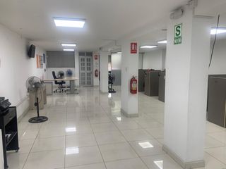 Foto 44 de LOCAL COMERCIAL U OFICINA EN ALQUILER EN LA AV. IZAGUIRRE CDRA. 10. 2DO y 4TO PISO. LOS OLIVOS
