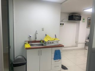 Foto 55 de LOCAL COMERCIAL U OFICINA EN ALQUILER EN LA AV. IZAGUIRRE CDRA. 10. 2DO y 4TO PISO. LOS OLIVOS