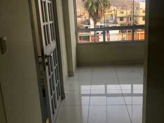 Foto 59 de LOCAL COMERCIAL U OFICINA EN ALQUILER EN LA AV. IZAGUIRRE CDRA. 10. 2DO y 4TO PISO. LOS OLIVOS