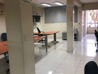 Foto 70 de LOCAL COMERCIAL U OFICINA EN ALQUILER EN LA AV. IZAGUIRRE CDRA. 10. 2DO y 4TO PISO. LOS OLIVOS