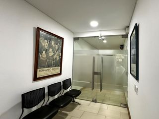Foto 16 de VENDO  OFICINA - CONSULTORIO BELLA SUIZA